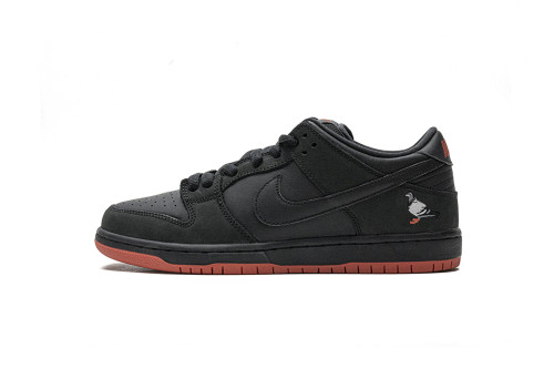 OG Nike SB Dunk Low Black Pigeon 883232-008