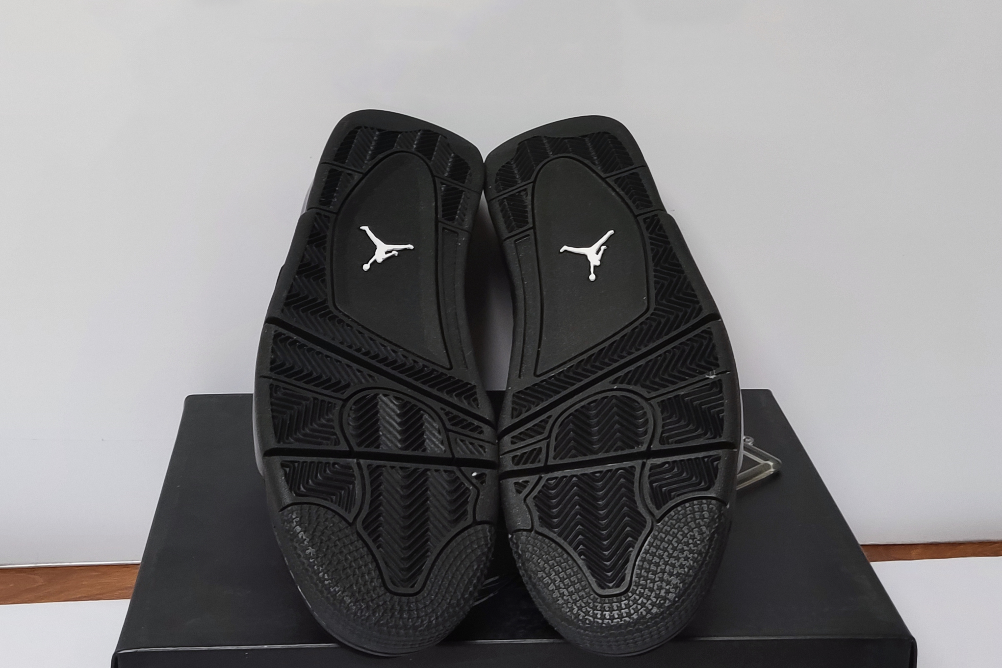 Reps Jordan 4 ，reps sneakers