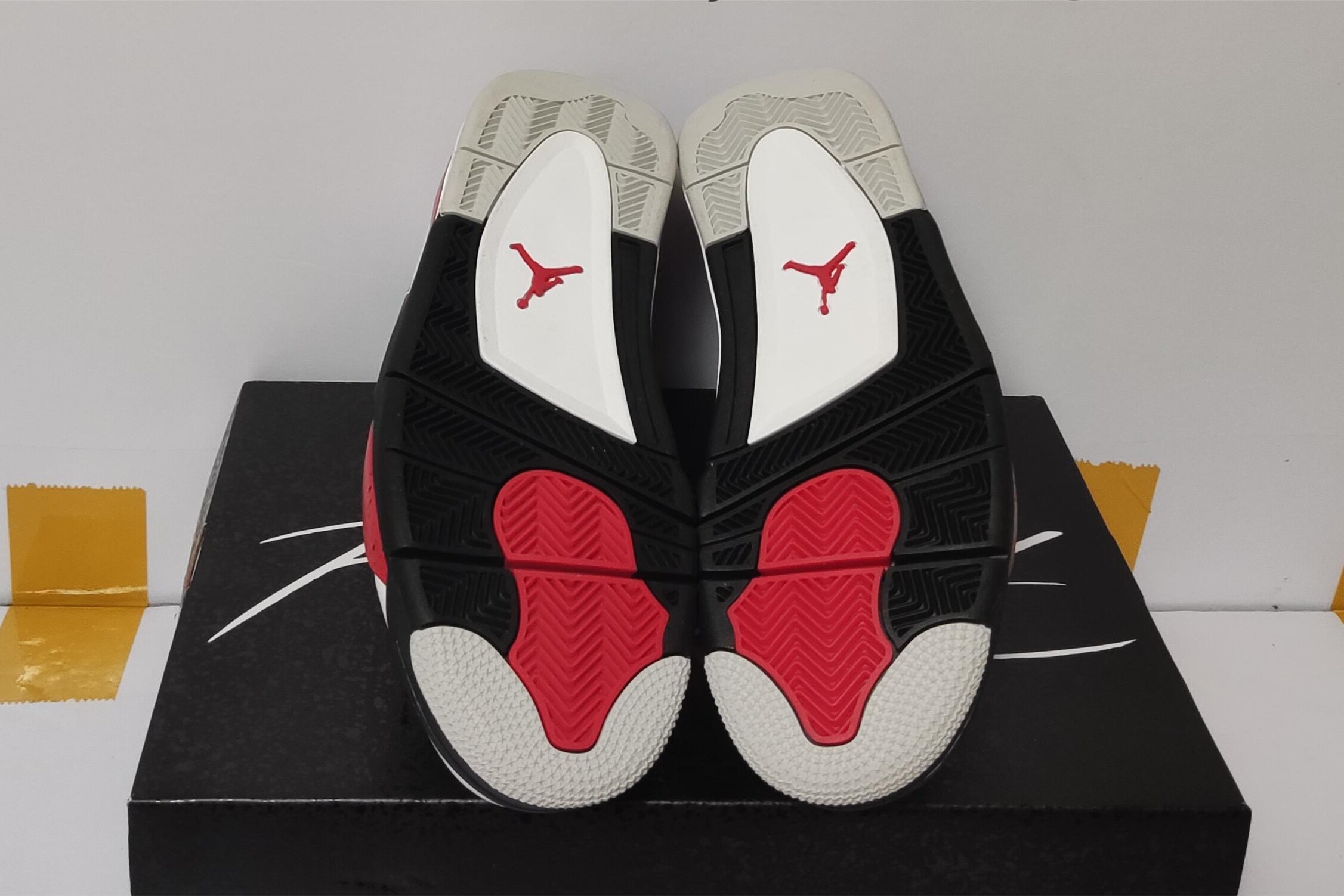 Reps Jordan 4 Bottom