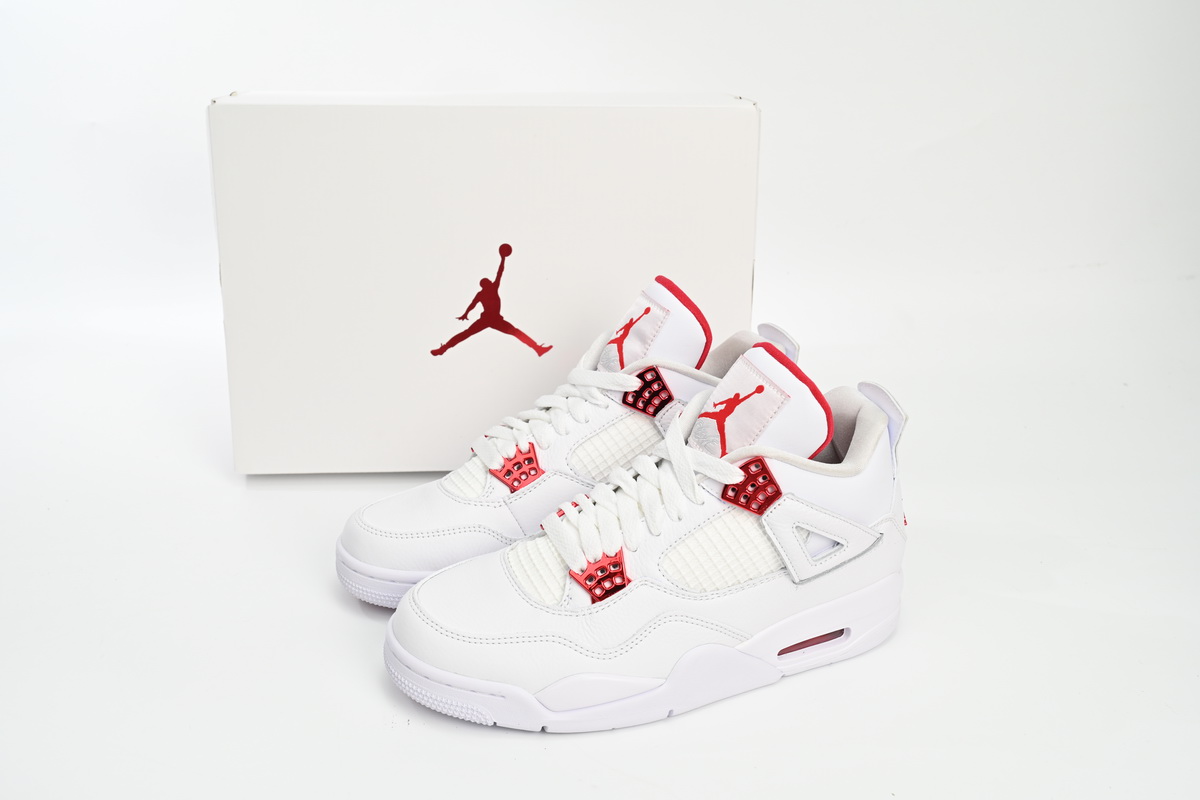 Reps Jordan 4 front