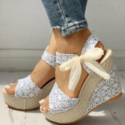 INS Hot Lace Leisure Women Wedges Heeled