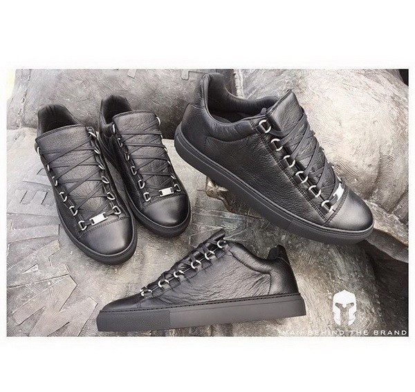 B Arena High End Sneaker-024