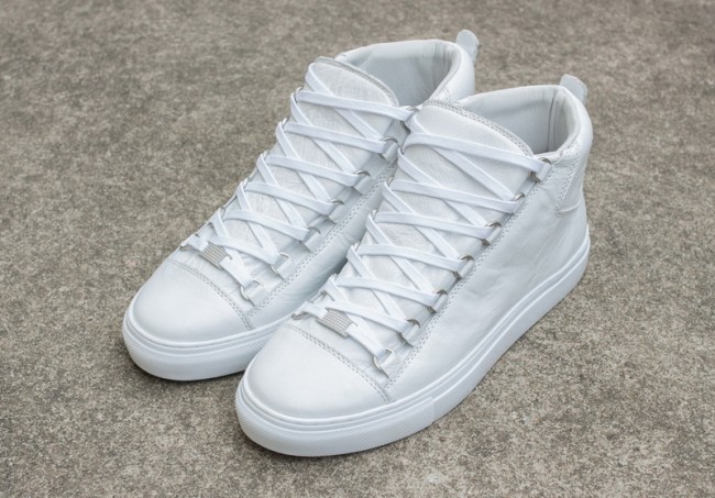 B Arena High End Sneaker-001