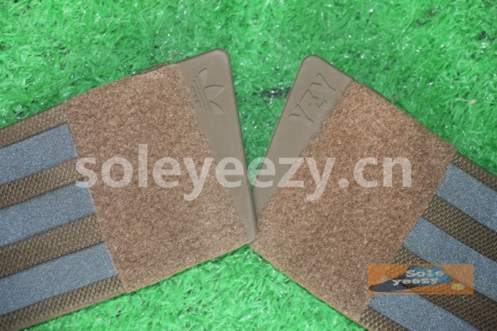 Authentic Yeezy 750 Boost Brown X Supreme