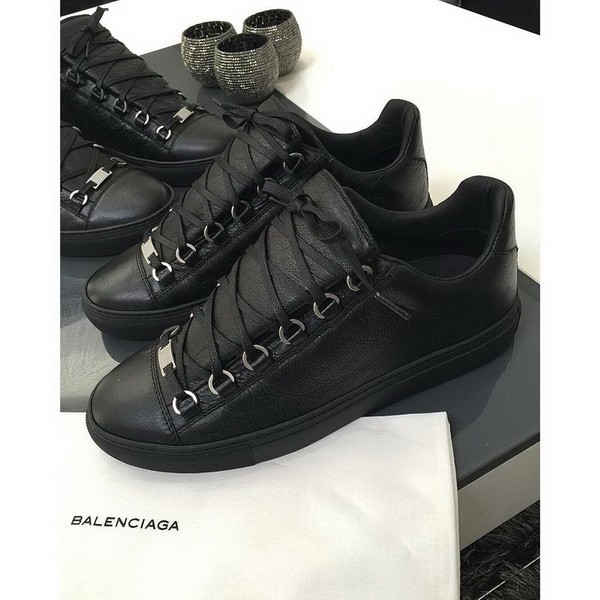 B Arena High End Sneaker-024