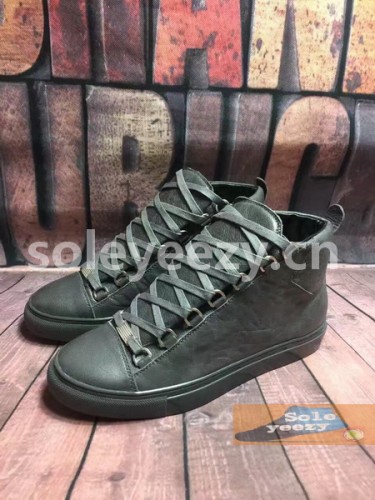 B Arena High End Sneaker-036