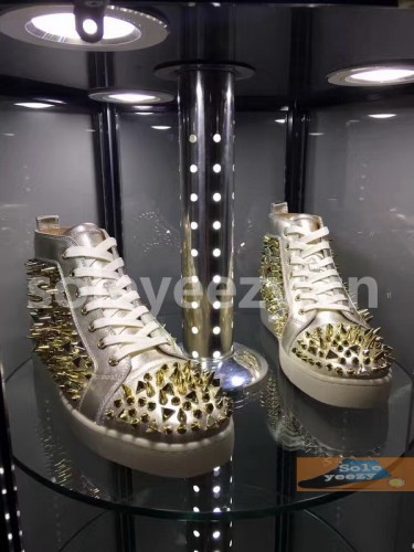 Super Max Christian Louboutin Shoes-712
