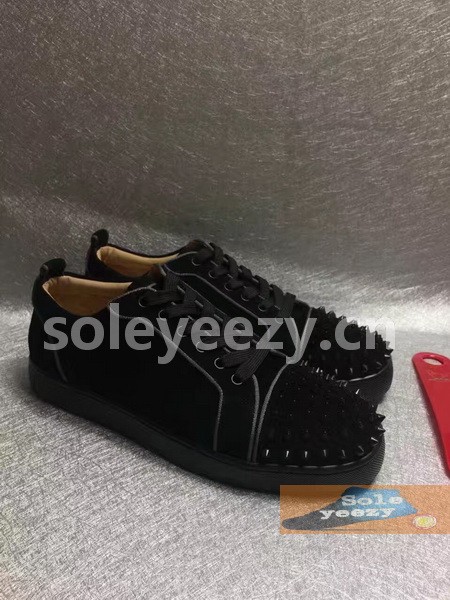 Super Max Christian Louboutin Shoes-416