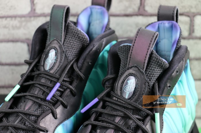 Authentic Nike Air Foamposite One “Northern Lights”