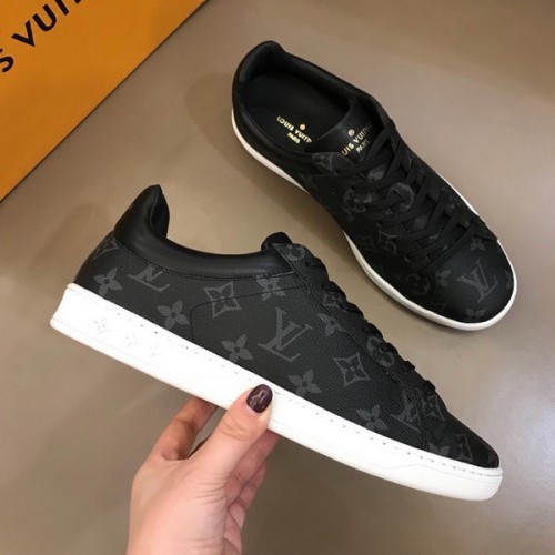 Super Max Custom LV Shoes-408