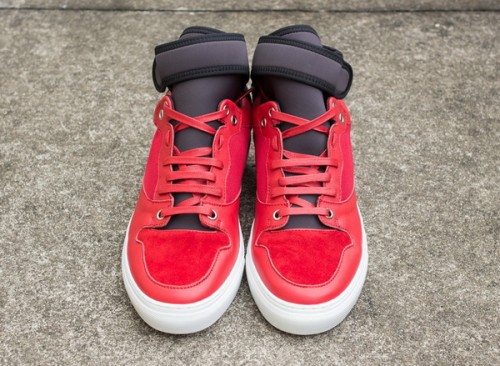 B Arena High End Sneaker-010