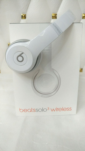 Monster Beats SOLO 3 wireless-008