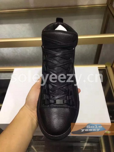 B Arena High End Sneaker-053