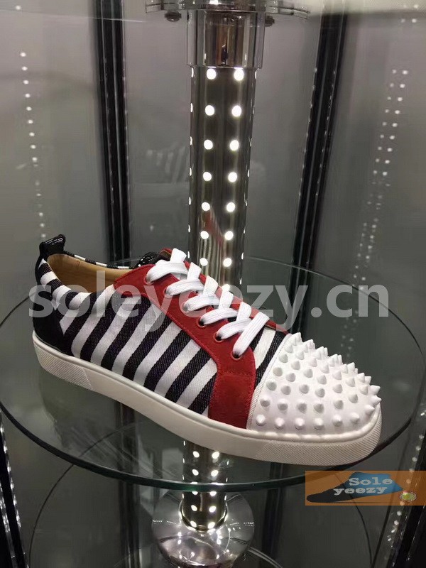 Super Max Christian Louboutin Shoes-672