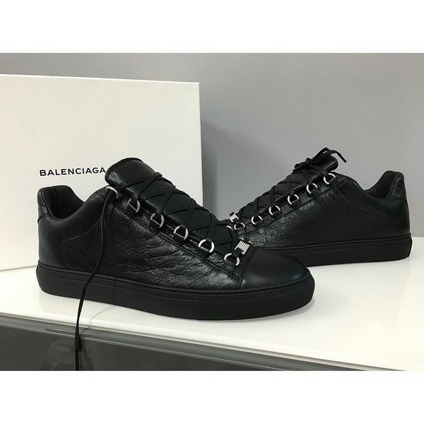 B Arena High End Sneaker-024