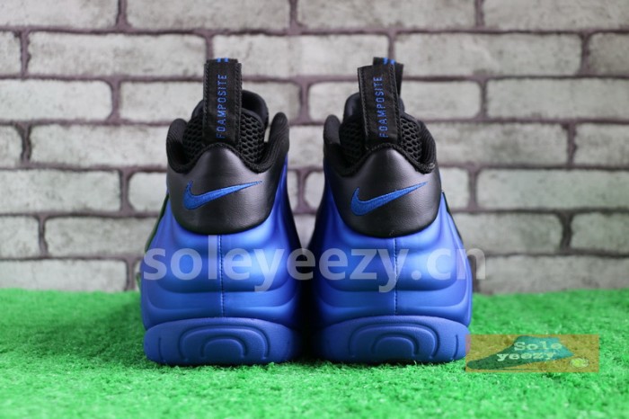 Authentic Nike Air Foamposite Pro “Hyper Cobalt”