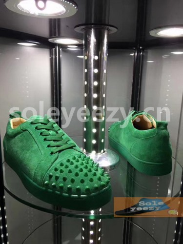 Super Max Christian Louboutin Shoes-642