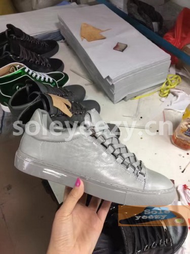 B Arena High End Sneaker-060