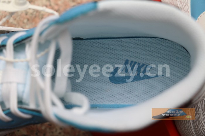 Authentic Sacai x Nike Blazer Mid BV0072-001