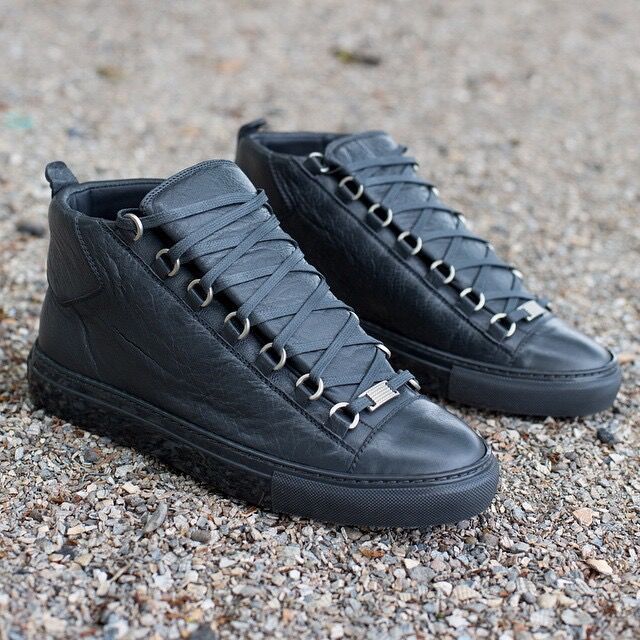 B Arena High End Sneaker-016