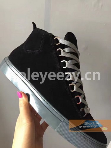 B Arena High End Sneaker-049