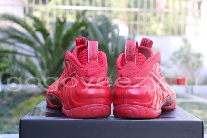 Nike Air Foamposite Pro “Red October”