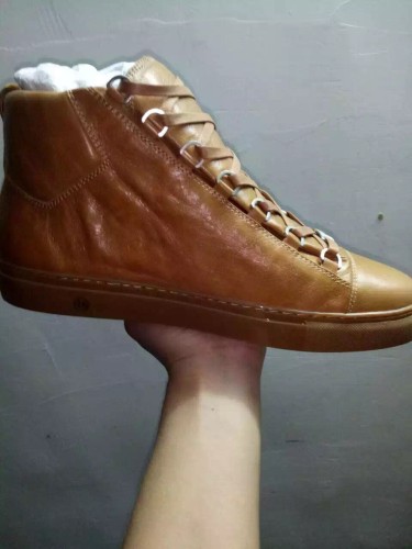 B Arena High End Sneaker-025