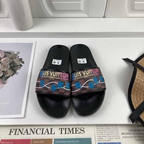 LV men slippers AAA-970