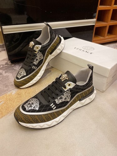 Versace Men Shoes 1：1 Quality-524