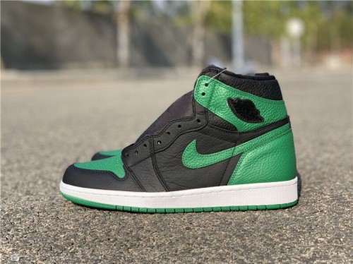 Authentic Air Jordan 1 Retro High OG “Pine Green”  GS