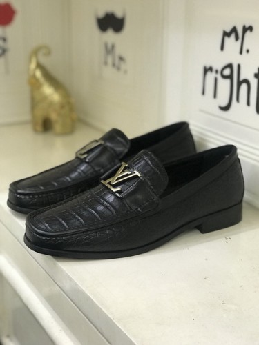 LV Men shoes 1：1 quality-3464
