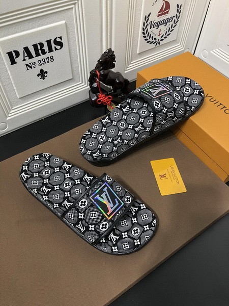 LV men slippers AAA-561