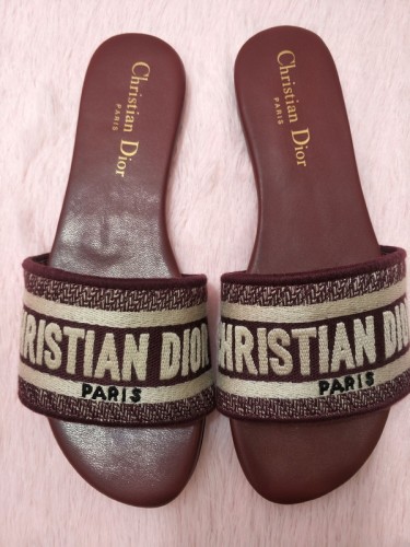 Dior women slippers 1;1 Quality-009