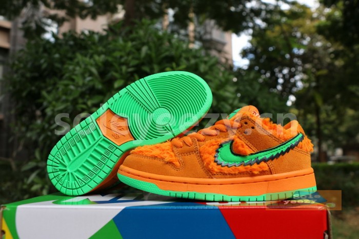 Authentic Grateful Dead x Nike SB Dunk Low “Orange Bear”  kids shoes