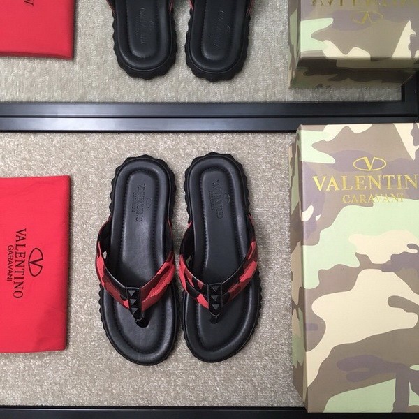 VT Men slippers AAA-040