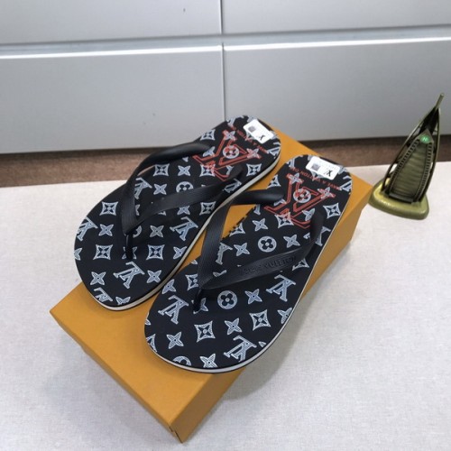 LV men slippers AAA-344(38-45)