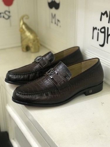 LV Men shoes 1：1 quality-3462