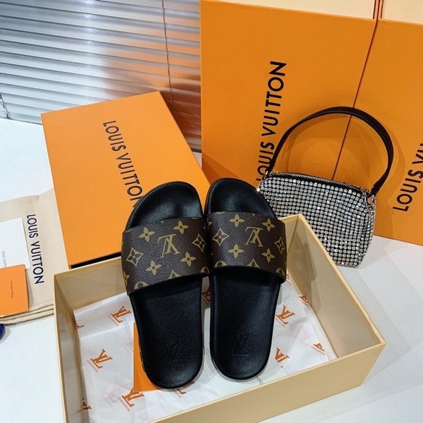 LV Sandals 1：1 Quality-015