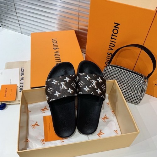 LV Sandals 1;1 Quality-135