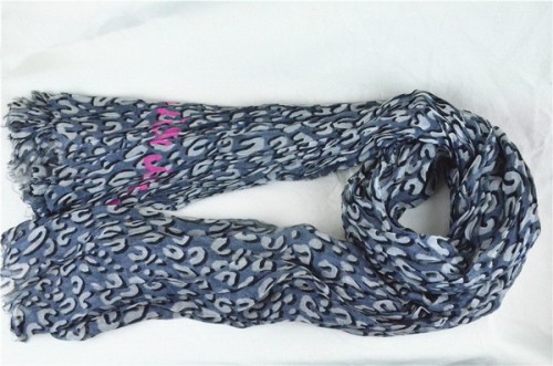 LV Silk Scarf AAA-240