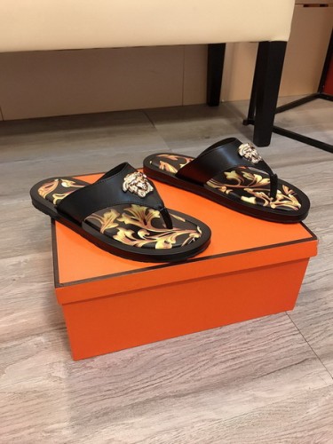 Versace men slippers 1：1 quality-013