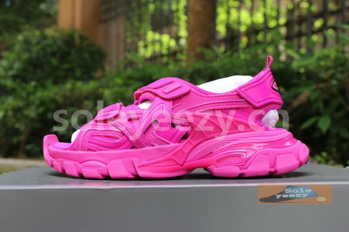 Super Max B Sandals-001