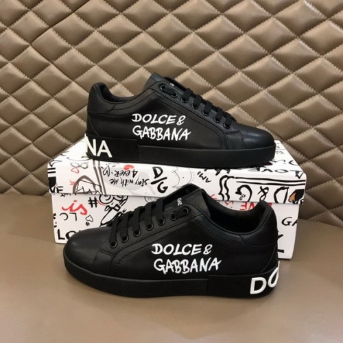 D&G men shoes 1：1 quality-812