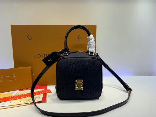 LV High End Quality Bag-557