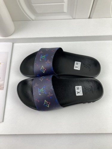 LV men slippers AAA-1137
