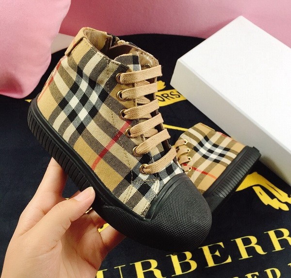 Burberry Kids shoes-008