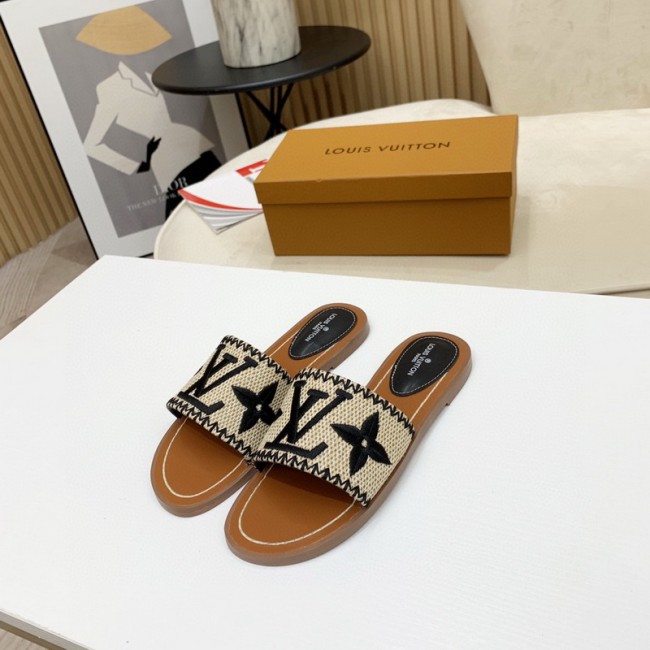 LV women slippers AAA-286