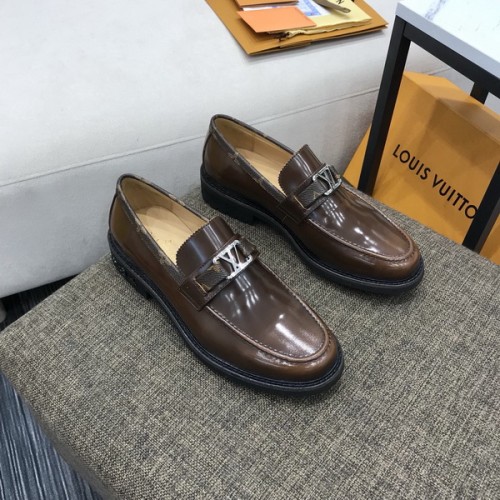 LV Men shoes 1：1 quality-4067