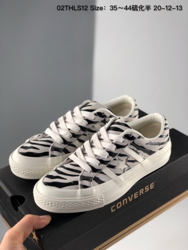 Converse Shoes Low Top-087