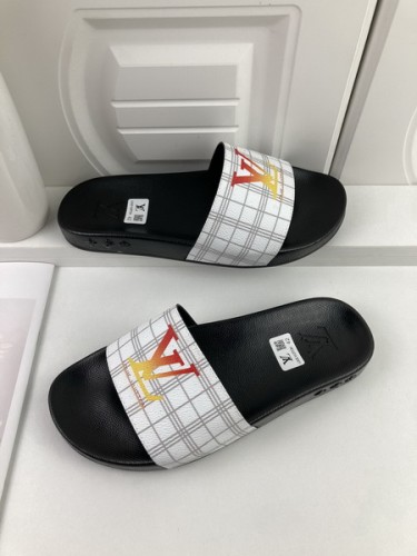 LV men slippers AAA-1148